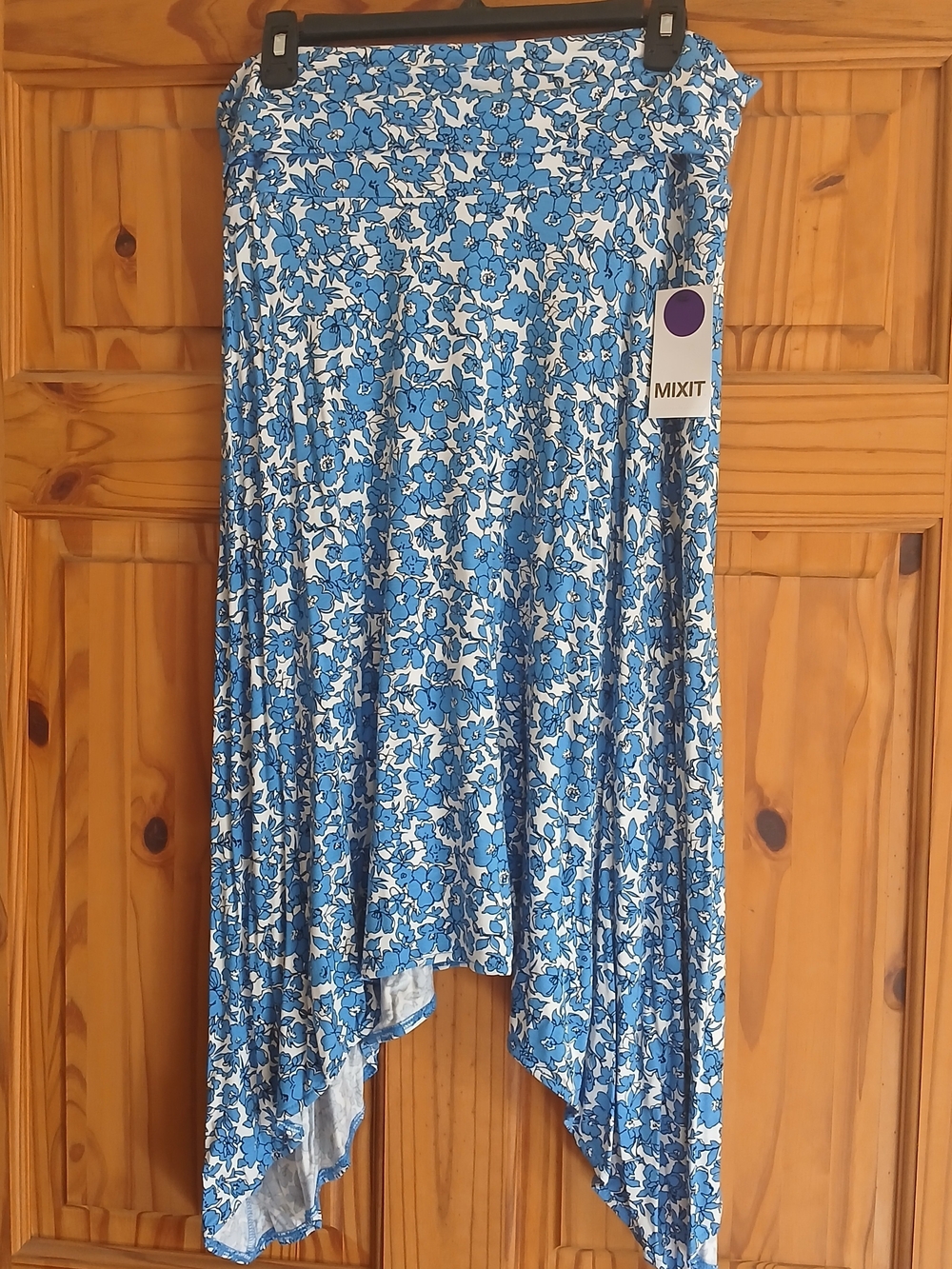Mix It Blue and White Floral Asymmetric Skirt